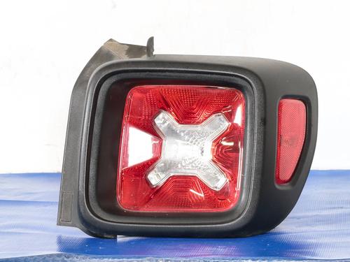 right-taillight-jeep-renegade-suv-bu-b1-bv-2014-30084135 main image