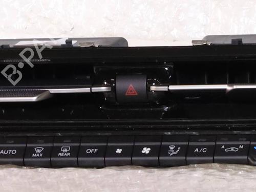 climate-control-alfa-romeo-tonale-965_-2022-39973347 main image