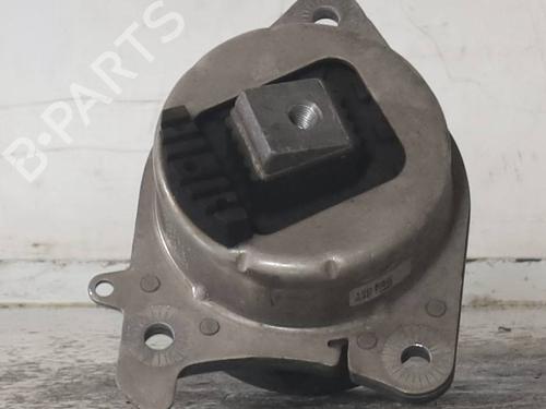 Used Engine mount Engine mount ALFA ROMEO GIULIA (952_) 2.2 D (952AFA25, 952AFM25, 952ALA25) (180 hp) 33284525 33284525
