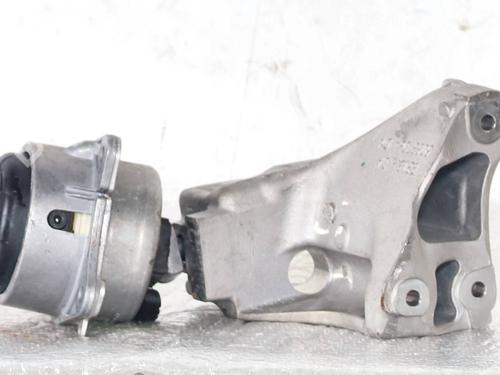 Support de moteur ALFA ROMEO GIULIA (952_) 2.0 (952ACA25) (280 hp) 31647526