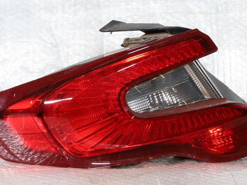 left-taillight-fiat-tipo-saloon-356_-357_-2015-39973303 main image