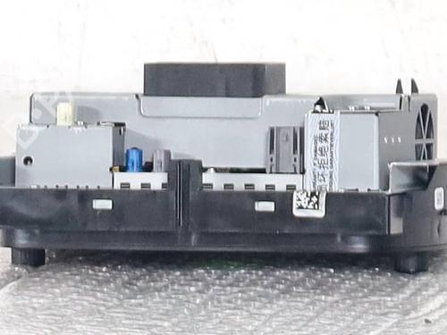 Bilradio FIAT 500 C (312_) 1.0 Mild Hybrid (312.AYD1B) (69 hp) 31647693