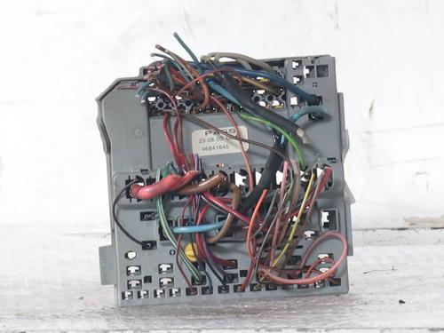 Fuse box FIAT PANDA (169_) 1.2 (169.AXB11, 169.AXB1A) | BP33537606E1 - Image 2