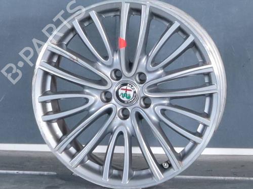 rim-alfa-romeo-giulia-952_-2015-26709645 main image