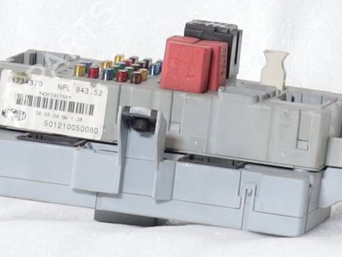 Fuse box LANCIA YPSILON (843_) 1.4 16V (843.AXC11, 843.AXC1B, 843.AXC1A) | BP36774623E1 - Image 3