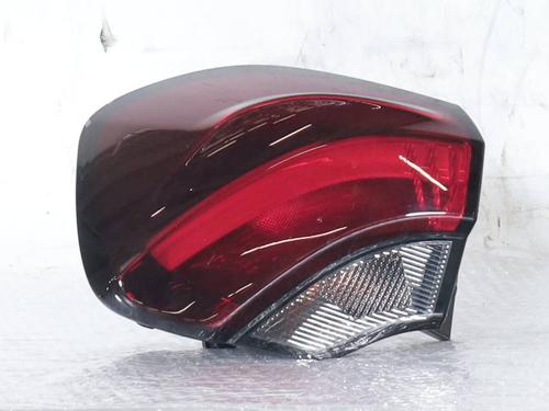 left-taillight-fiat-tipo-saloon-356_-357_-2015-37258509 main image