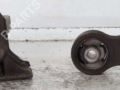 Engine mount OPEL CORSA C (X01) 1.2 Twinport (F08, F68) | BP29892365M89 - Image 2