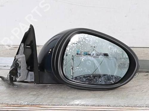 right-mirror-alfa-romeo-giulia-952_-2015-26581468 main image