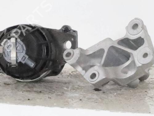 Used Engine mount JEEP GRAND CHEROKEE IV (WK, WK2) 3.6 V6 FlexFuel 4x4 (286 hp) 29137323