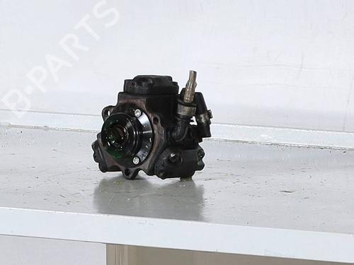 Used Injection pump FIAT PUNTO (188_) 1.3 JTD 16V (70 hp) 29041110