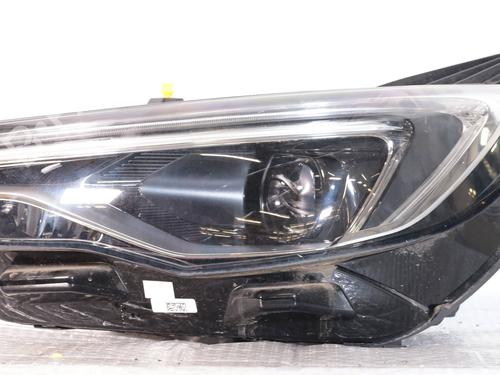 left-headlight-opel-grandland-grandland-x-a18-p1uo-2017-39716486 main image