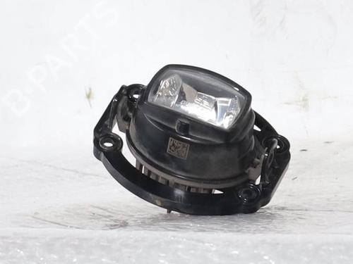 right-front-fog-light-jeep-compass-mp-m6-mv-m7-2016-33283527 main image