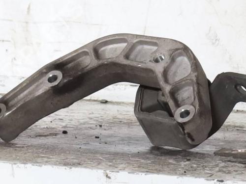 Used Engine mount Engine mount 36154993 36154993