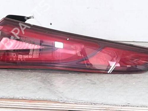 right-taillight-alfa-romeo-giulia-952_-2015-26709991 main image