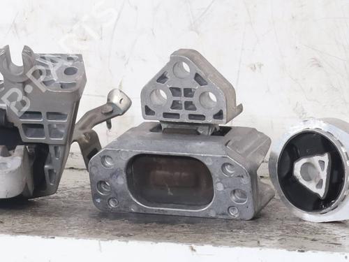 engine-mount-alfa-romeo-tonale-965_-2022-36217115 main image