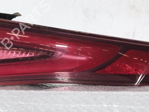 right-taillight-alfa-romeo-giulia-952_-2015-33269290 main image