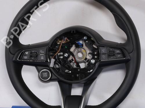 steering-wheel-alfa-romeo-tonale-965_-2022-29892492 main image
