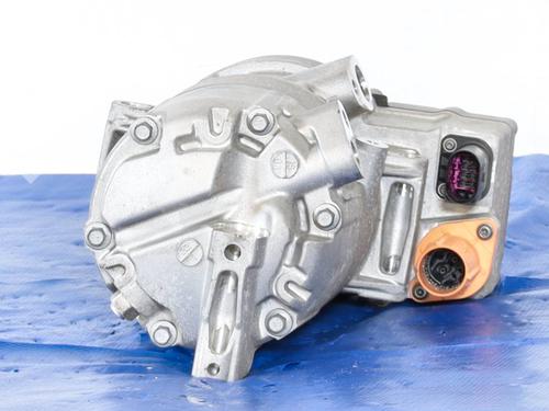 Used AC compressor AC compressor JEEP RENEGADE SUV (BU, B1, BV) 1.3 PHEV 4Xe (240 hp) 30111579 30111579