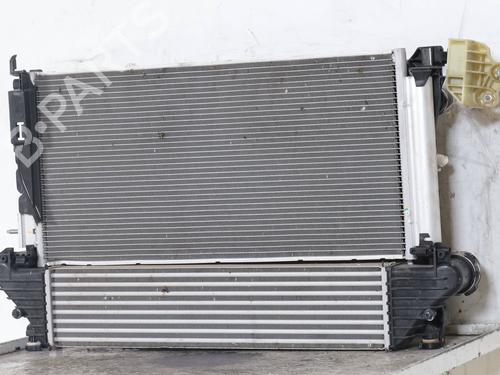Used Radiator set Radiator set 37258501 37258501