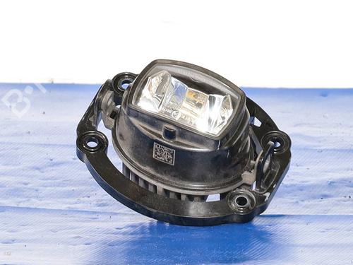 left-front-fog-light-jeep-compass-mp-m6-mv-m7-2016-29278187 main image