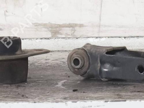 Used Engine mount Engine mount 36774517 36774517