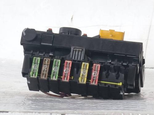 fuse-box-citroen-c4-picasso-i-mpv-ud_-2006-2007-2008-2009-2010-2011-2012-2013-2014-2015-36774331 main image
