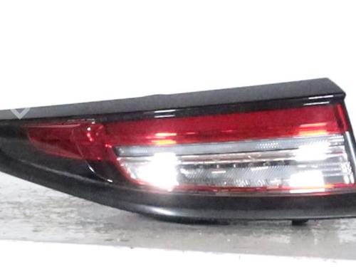 left-taillight-ds-ds-3-ds-3-crossback-ur_-uc_-uj_-2018-27722870 main image