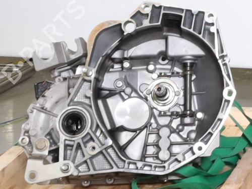 Used Gearbox FIAT FIORINO Box Body/MPV (225_) 1.3 D Multijet (95 hp) 22806603