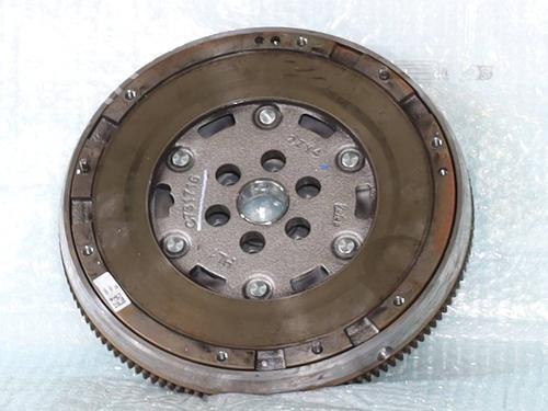 Flywheel CITROËN C3 III (SX) 1.5 BlueHDi 100 (SXYHYP, SXYHTU) | BP39135158M101 - Image 2