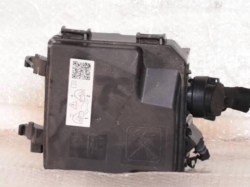 Used Fuse box Fuse box DS DS 4 II (FR_, FB_, F3_, FP_) E-TENSE 225 (F3DGZT) (224 hp) 40291504 40291504