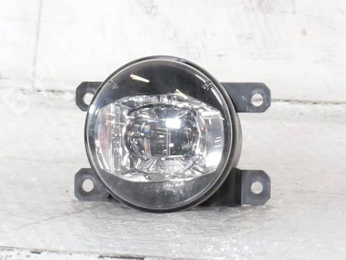 left-front-fog-light-jeep-renegade-suv-bu-b1-bv-2014-34003692 main image