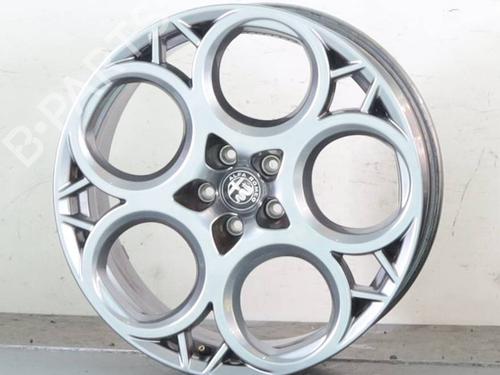 flk-alfa-romeo-tonale-965_-2022-38643622 main image