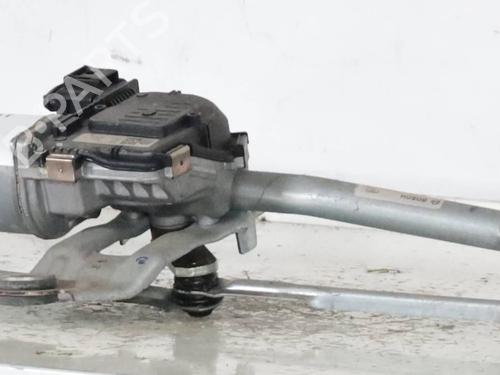 front-wipers-mechanism-alfa-romeo-giulia-952_-2015-26709708 main image