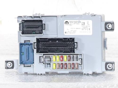 Used Fuse box Fuse box 34713512 34713512