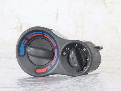 climate-control-fiat-panda-169_-2003-32706276 main image