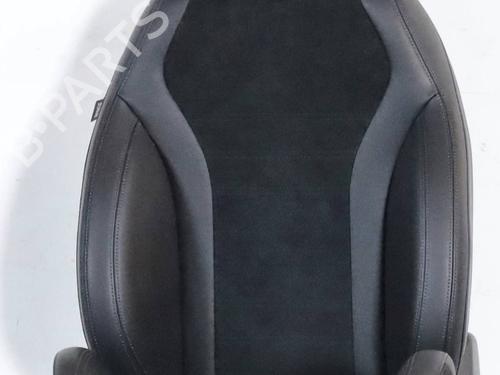 right-front-seat-alfa-romeo-stelvio-949_-2016-30859213 main image