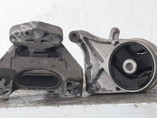 Used Engine mount Engine mount 34340671 34340671