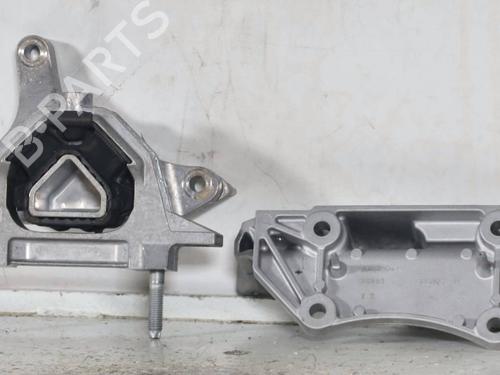 Support de moteur JEEP AVENGER (J2) Electric (156 hp) 30662929