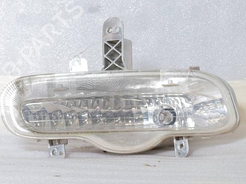 Used Right daytime light Right daytime light 37690701 37690701
