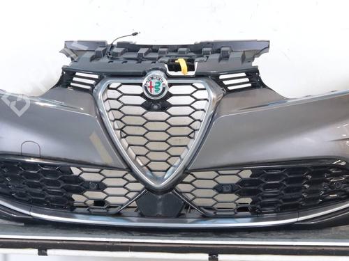 Used Front bumper Front bumper ALFA ROMEO TONALE (965_) 1.3 Hybrid Q4 (280 hp) 33537389 33537389