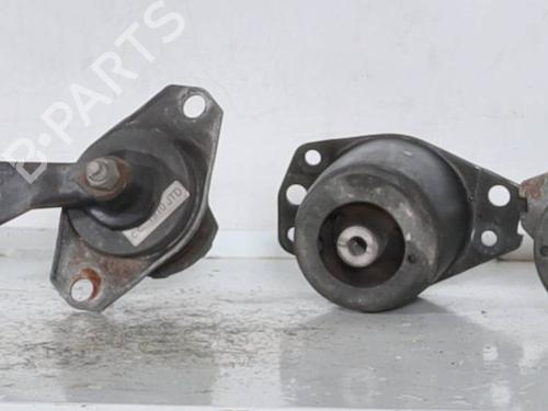 Used Engine mount Engine mount ALFA ROMEO GT (937_) 1.9 JTD (937CXN1B) (150 hp) 29826504 29826504