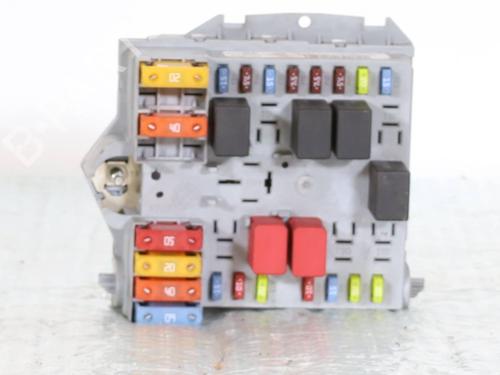 Used Fuse box Fuse box 38920741 38920741