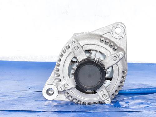 Used Alternator Alternator FIAT TIPO Estate (356_, 357_) 1.6 Multijet (357WXG1) (131 hp) 30111884 30111884