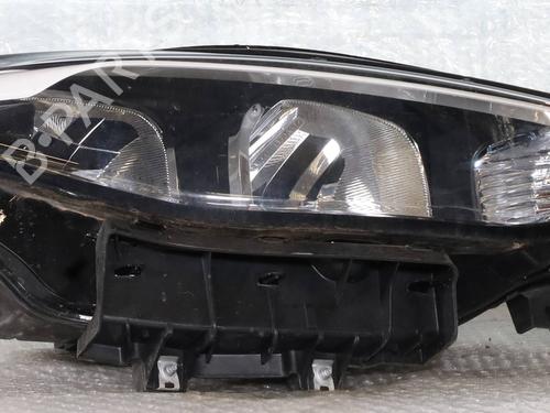 right-headlight-fiat-tipo-saloon-356_-357_-2015-39973313 main image