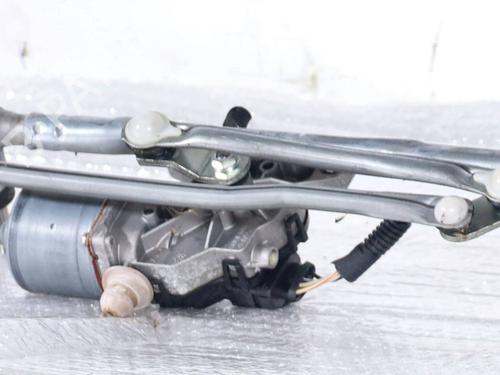 Used Front wipers mechanism Front wipers mechanism FIAT PANDA (312_, 319_) 1.0 Mild Hybrid (312.PYD1B) (69 hp) 31135806 31135806