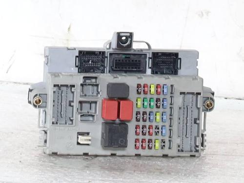 Used Fuse box Fuse box FIAT PUNTO (188_) 1.2 60 (188.030, .050, .130, .150, .230, .250) (60 hp) 33615850 33615850