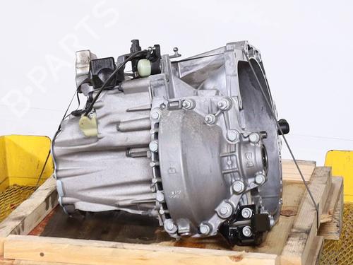 gearbox-opel-grandland-grandland-x-a18-p1uo-2017-39199353 main image