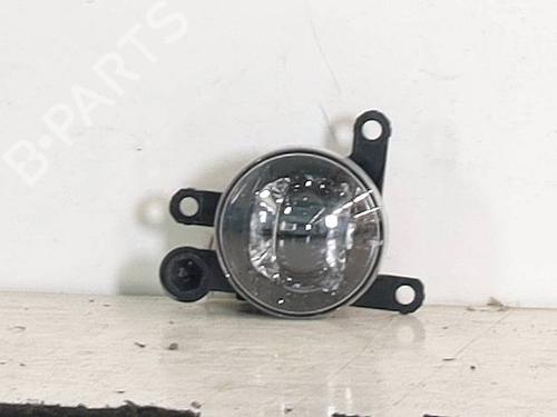 Used Right front fog light Right front fog light 29826579 29826579