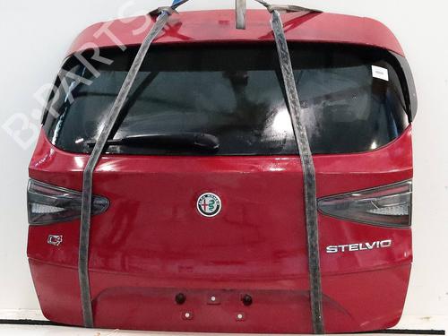 tailgate-alfa-romeo-tonale-965_-2022-30111562 main image