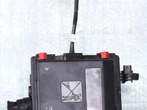 fuse-box-opel-grandland-grandland-x-a18-p1uo-2017-39199352 main image